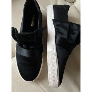 LOUISE ET CIE Women’s LL Buca Black Satin Sneakers Sz 9  EUC